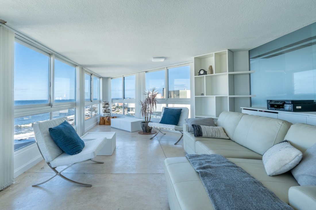 Apartment in Punta del Este, Maldonado Department, Uruguay 2 - 18320780