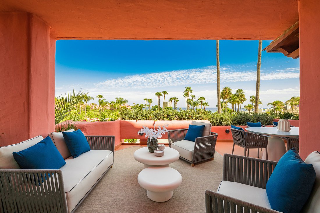 Apartment in Gualdalmansa, Estepona, Andalusia 4 - 18318106