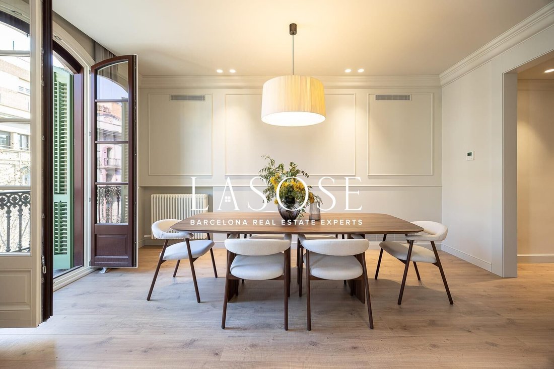 Apartment in Eixample, Barcelona, Spain 3 - 18320125