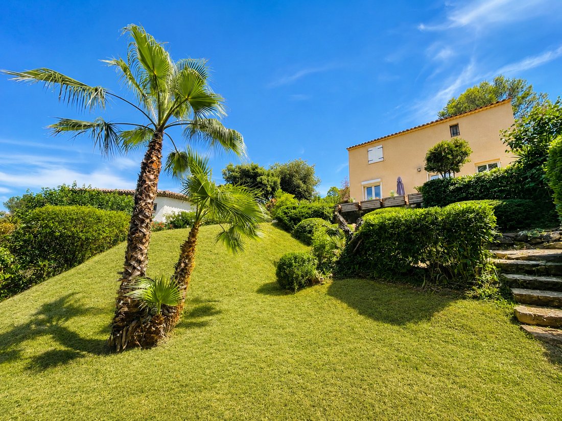 House in Le Dramont-Agay-Anthéor-Le Trayas, Saint-Raphaël, France 1 - 18319017