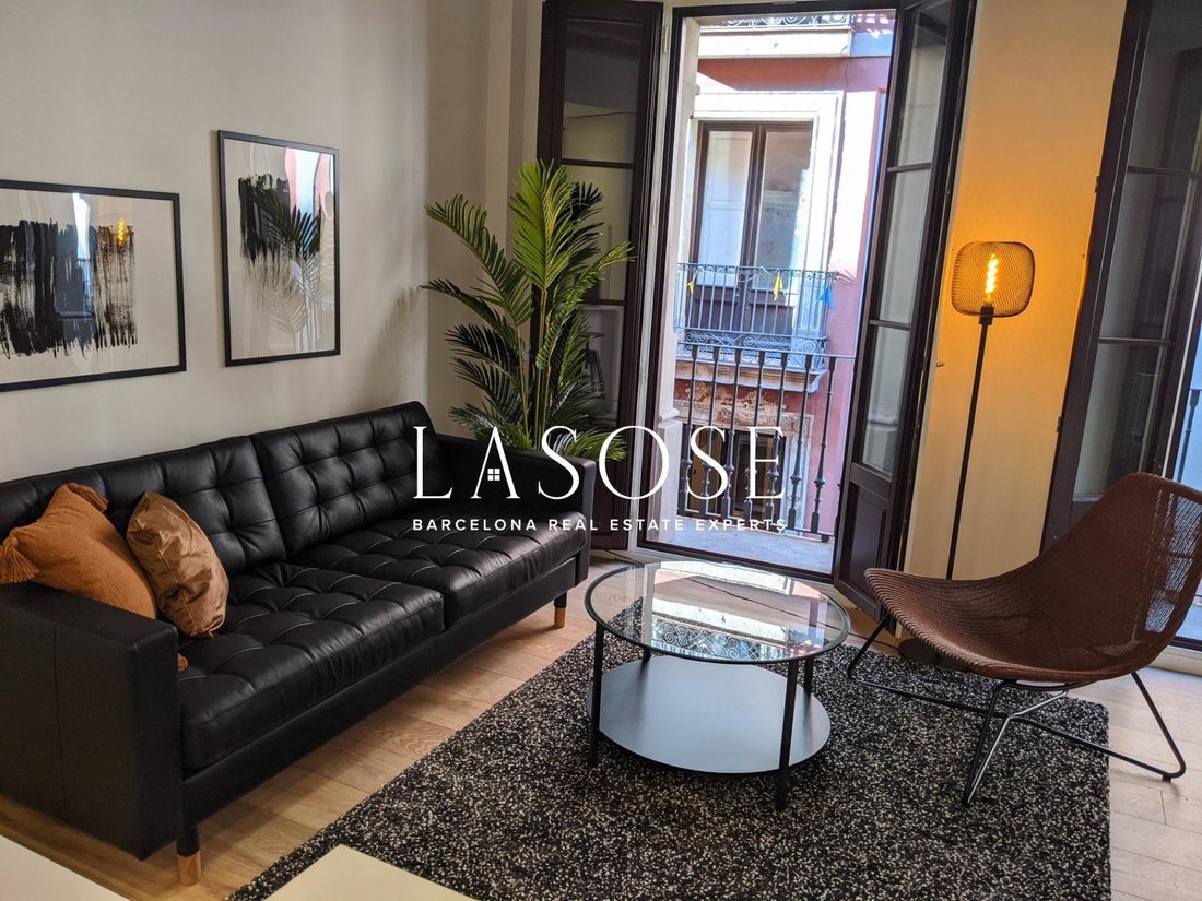 Apartment in Ciutat Vella, Barcelona, Spain 2 - 18320121