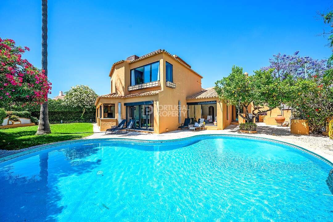 Villa in Praia dos Pescadores, Olhos de Agua, Portugal 1 - 18321084