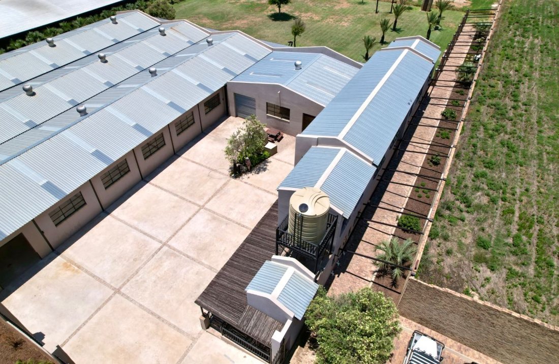 Farm Ranch in Bronkhorstspruit, Gauteng, South Africa 2 - 14973449