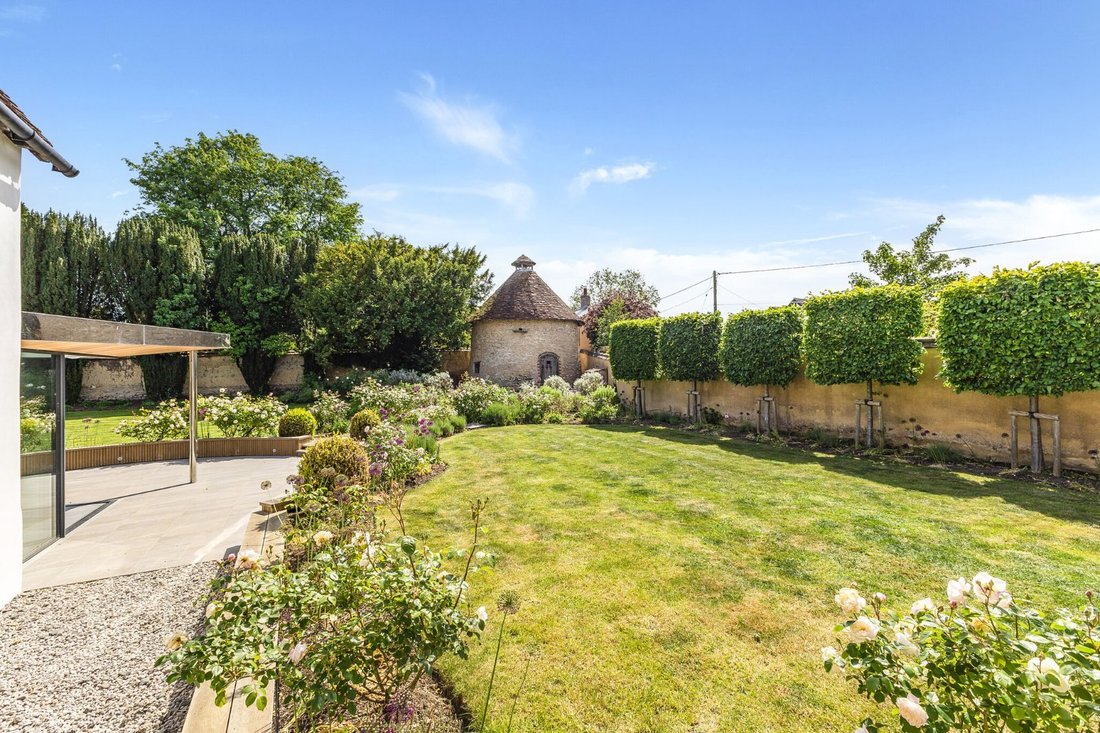 House in Haddenham, England 2 - 18319483