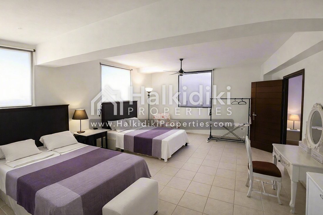 Villa in Pallini Municipal Unit, Macedonia and Thrace, Greece 3 - 11972236