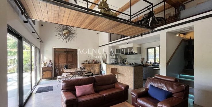 House in Grimaud, Provence-Alpes-Côte d'Azur, France 2 - 17473768