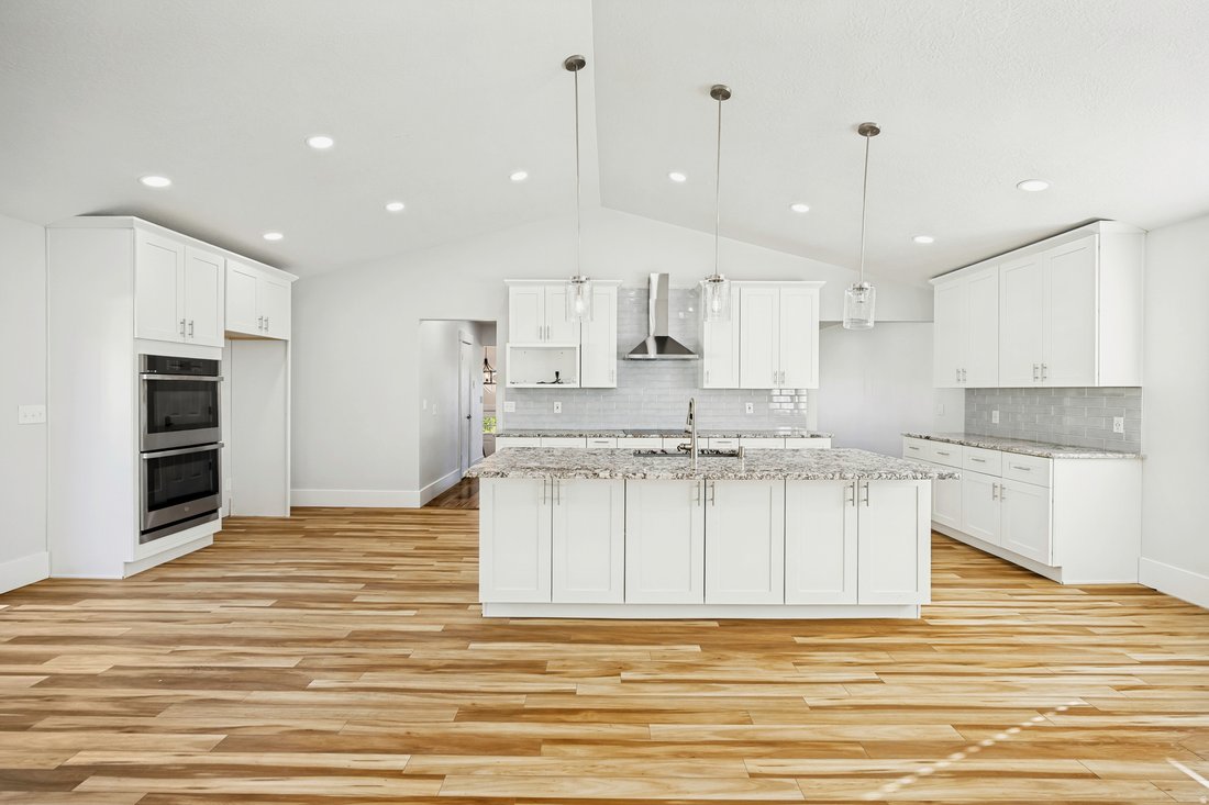 House in Roy, Utah, United States 3 - 18320964