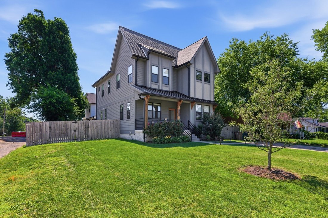 Co Op in Nashville, Tennessee, United States 2 - 18322136