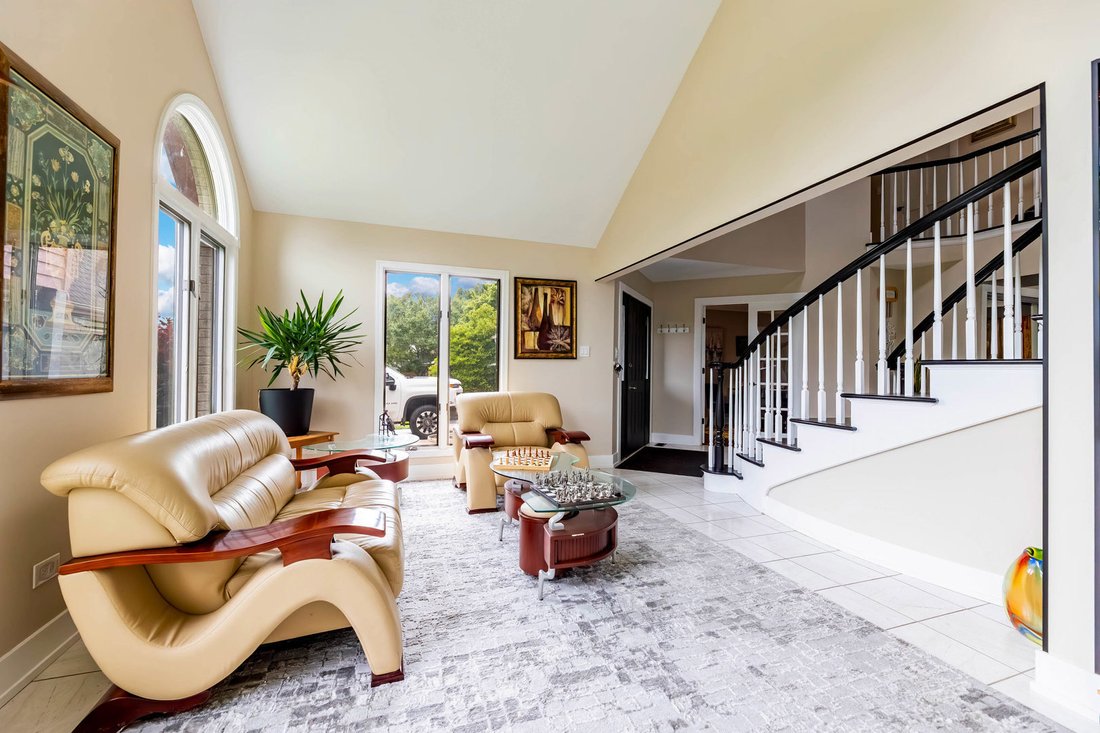 House in Oak Forest, Illinois, United States 4 - 18322294