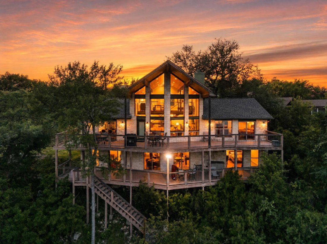 House in Marble Falls, Texas, United States 1 - 18321643
