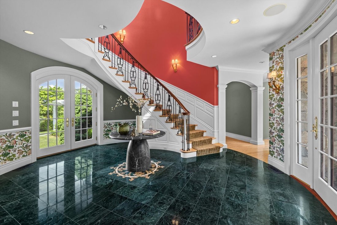 House in Hopkinton, Massachusetts, United States 4 - 18129602