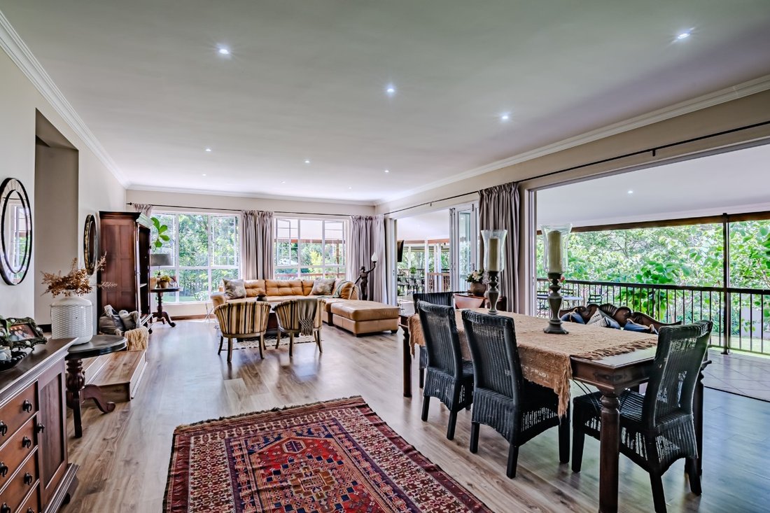 House in Shere, Gauteng, South Africa 3 - 15165902