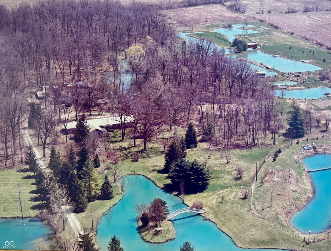 House in Muncie, Indiana, United States 1 - 18321711