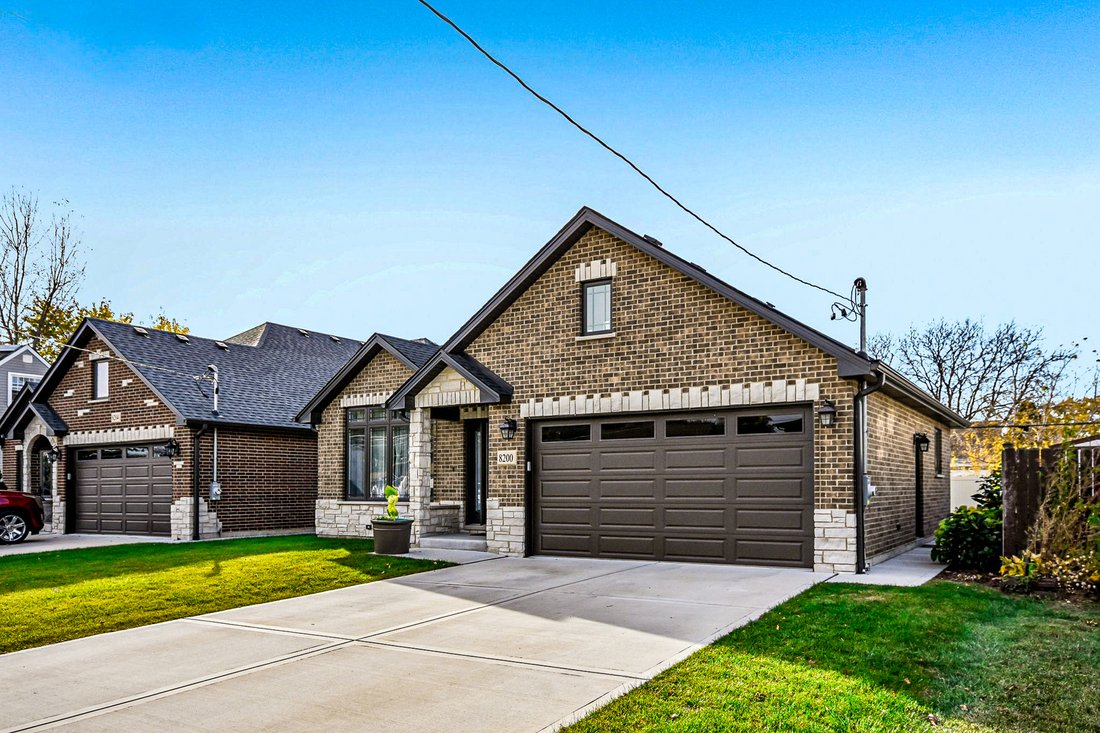 House in Burbank, Illinois, United States 1 - 18322376