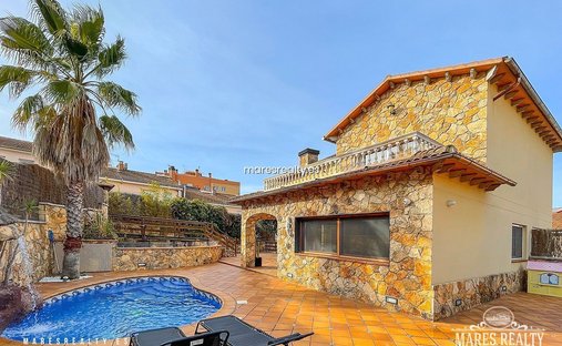 House in Blanes, Catalonia, Spain 1