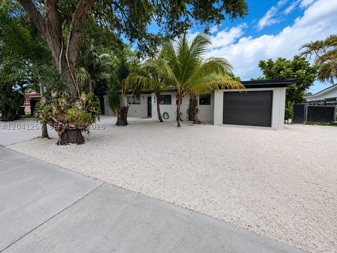 House in North Miami Beach, Florida, United States 2 - 18241437