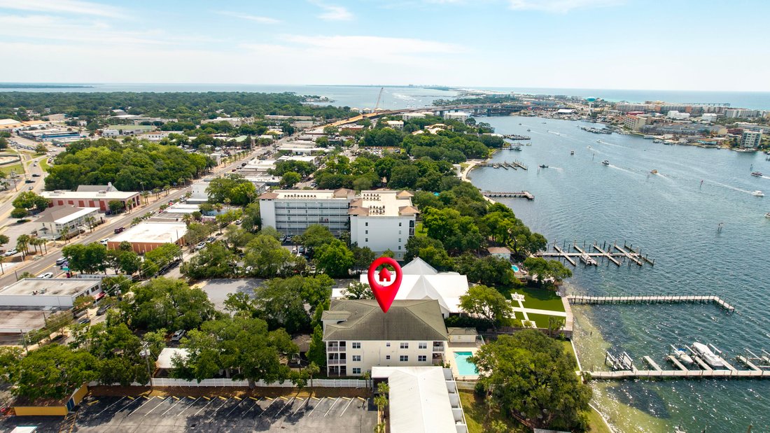 Condo in Wright, Florida, United States 3 - 18321863