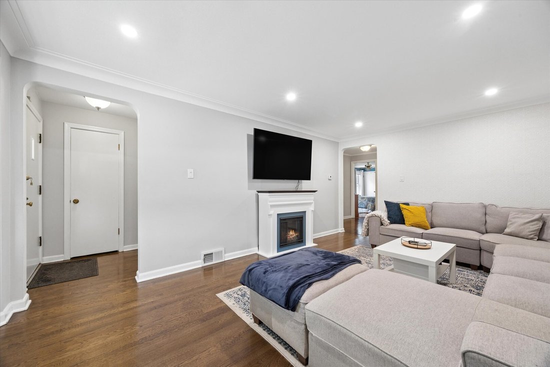 House in Chicago, Illinois, United States 4 - 18322462