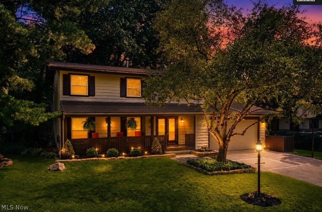 House in Akron, Ohio, United States 2 - 18318093