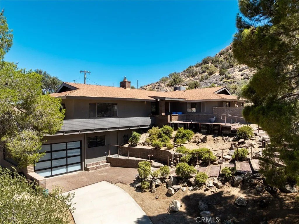 House in Yucca Valley, California, United States 2 - 18321982
