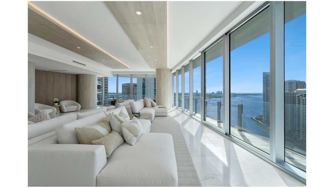 Condo in Miami, Florida, United States 3 - 18306627