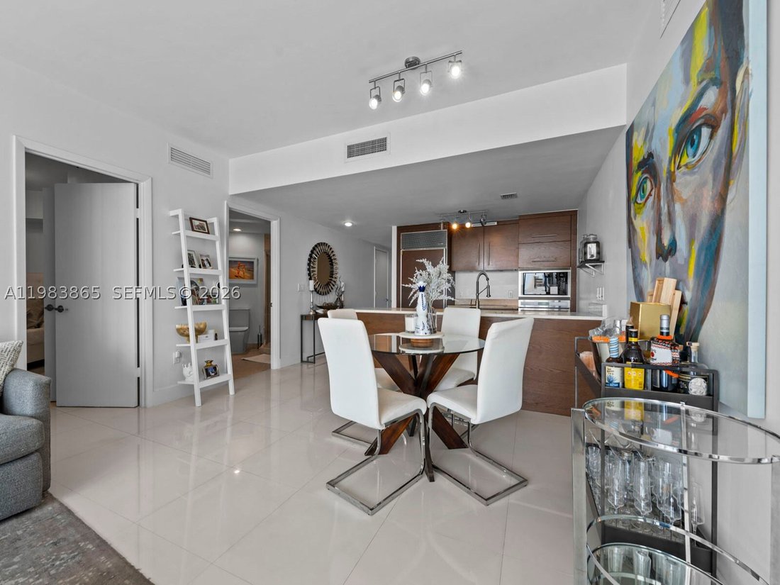 Condo in Miami, Florida, United States 5 - 17520284
