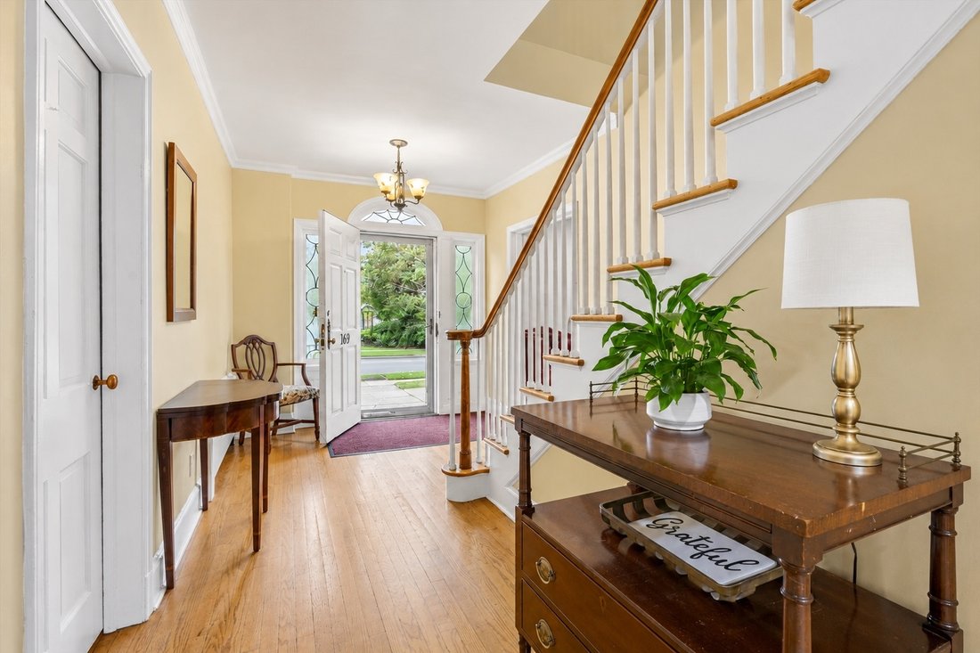 House in New York, New York, United States 2 - 18310357