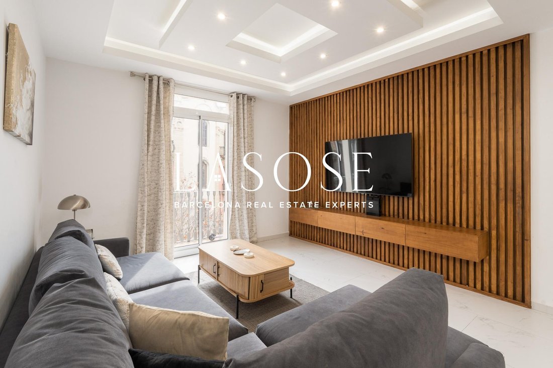 Apartment in Eixample, Barcelona, Spain 2 - 18320010