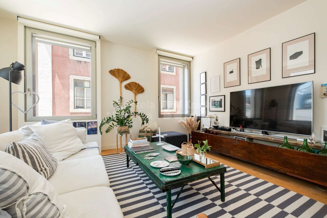 Apartment in Misericordia, Lisbon, Portugal 3 - 18323038