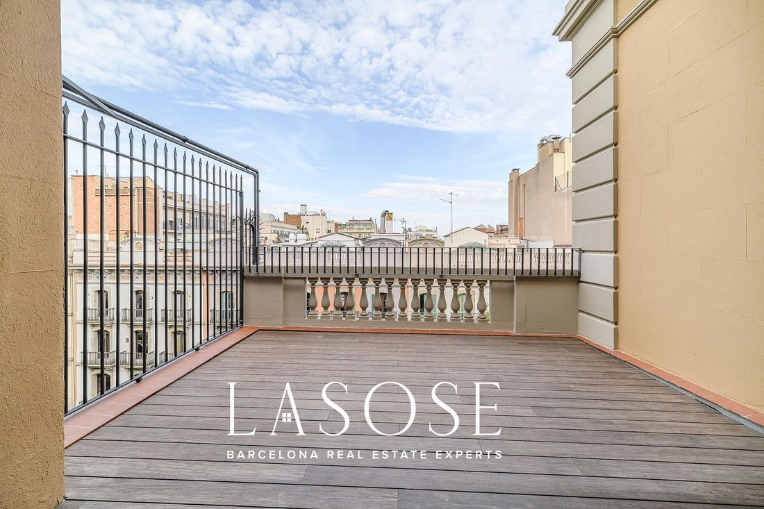 Apartment in Eixample, Barcelona, Spain 5 - 18318840