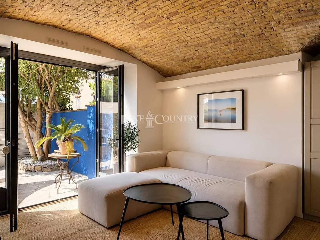 Apartment in Broussailles, Cannes, France 4 - 18319722