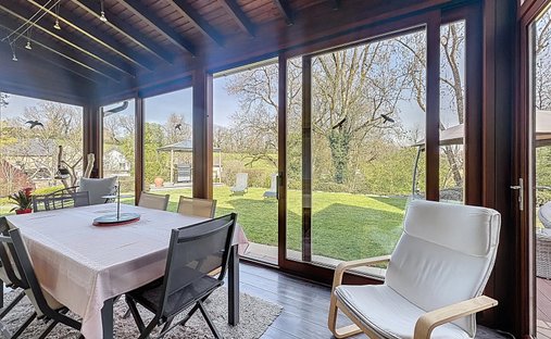 Villa in Dippach, Capellen, Luxembourg 1