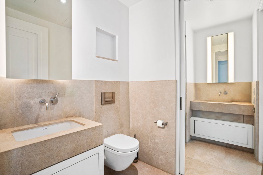 Condo in New York, New York, United States 5 - 18322949