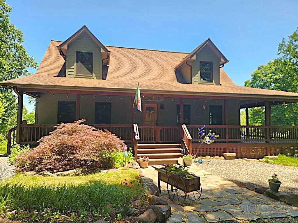 House in West Jefferson, North Carolina, United States 1 - 18279963