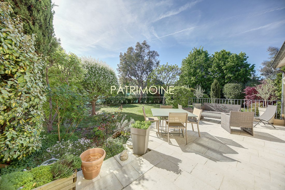 Villa in Saint-Germain-en-Laye, Ile-de-France, France 4 - 18323317