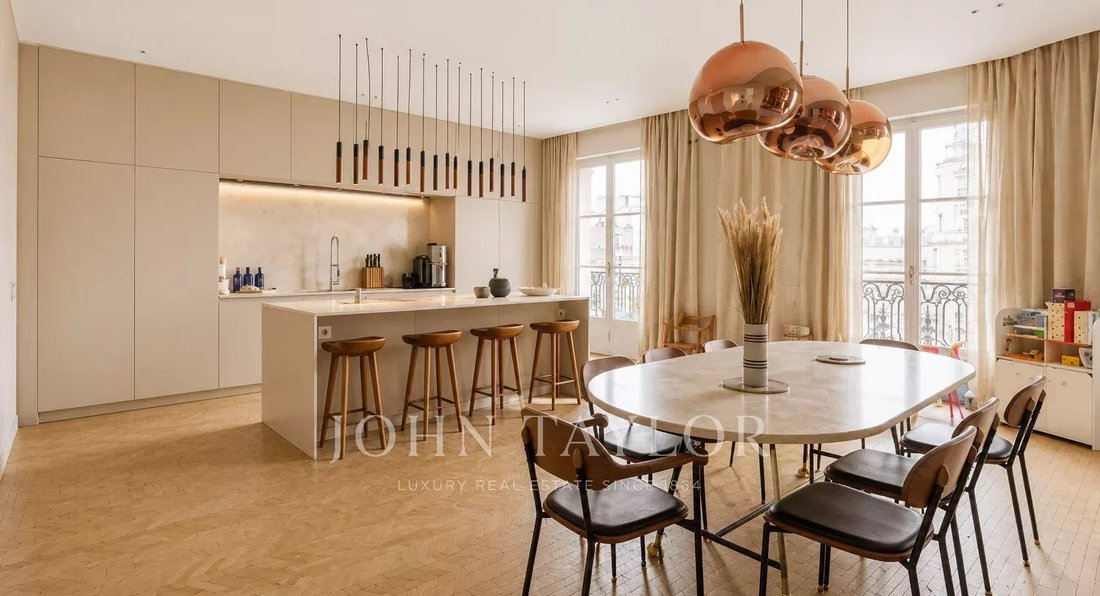 Apartment in Muette Nord, Paris 16e Arrondissement, Paris 4 - 17647041