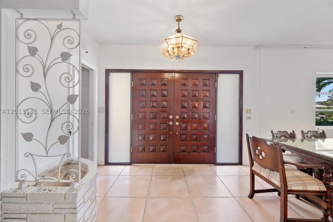 House in Miami, Florida, United States 3 - 17944825