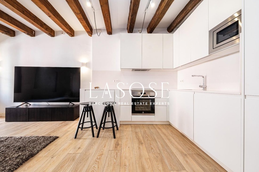 Apartment in Ciutat Vella, Barcelona, Spain 5 - 18319365