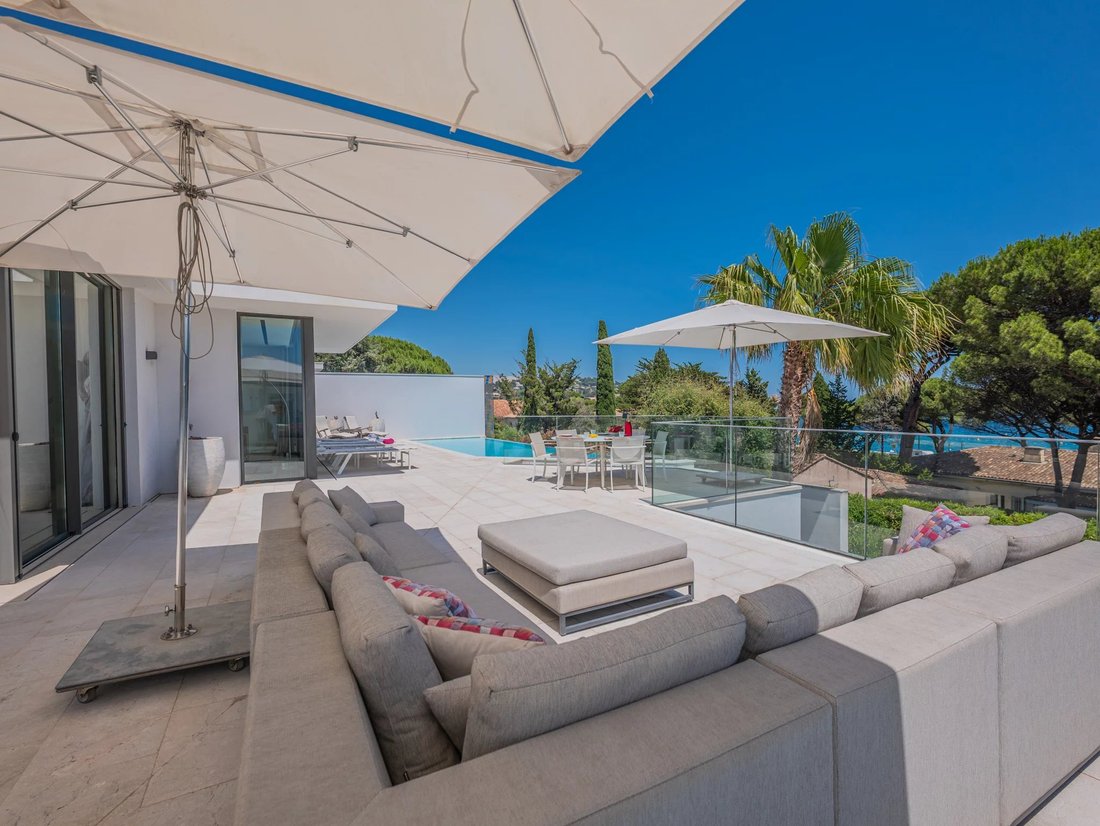 Villa in Ville-Les Saquedes-Le Bouillonnet, Sainte-Maxime, France 4 - 11021878