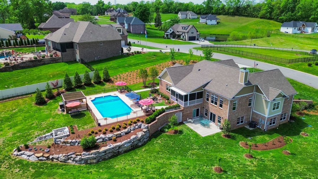 House in Lebanon, Tennessee, United States 1 - 18322142