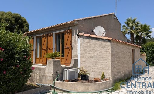 House in La Ciotat, Provence-Alpes-Côte d'Azur, France 1