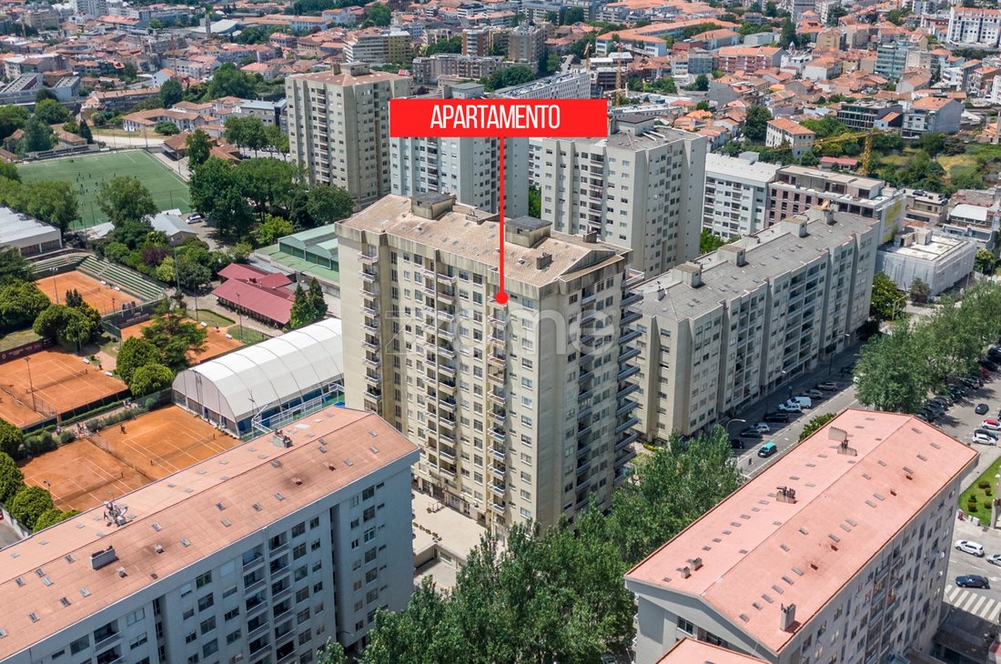 Apartment in Cedofeita, Santo Ildefonso, Se, Miragaia, Sao Nicolau e Vitoria, Porto District, Portugal 3 - 18322837