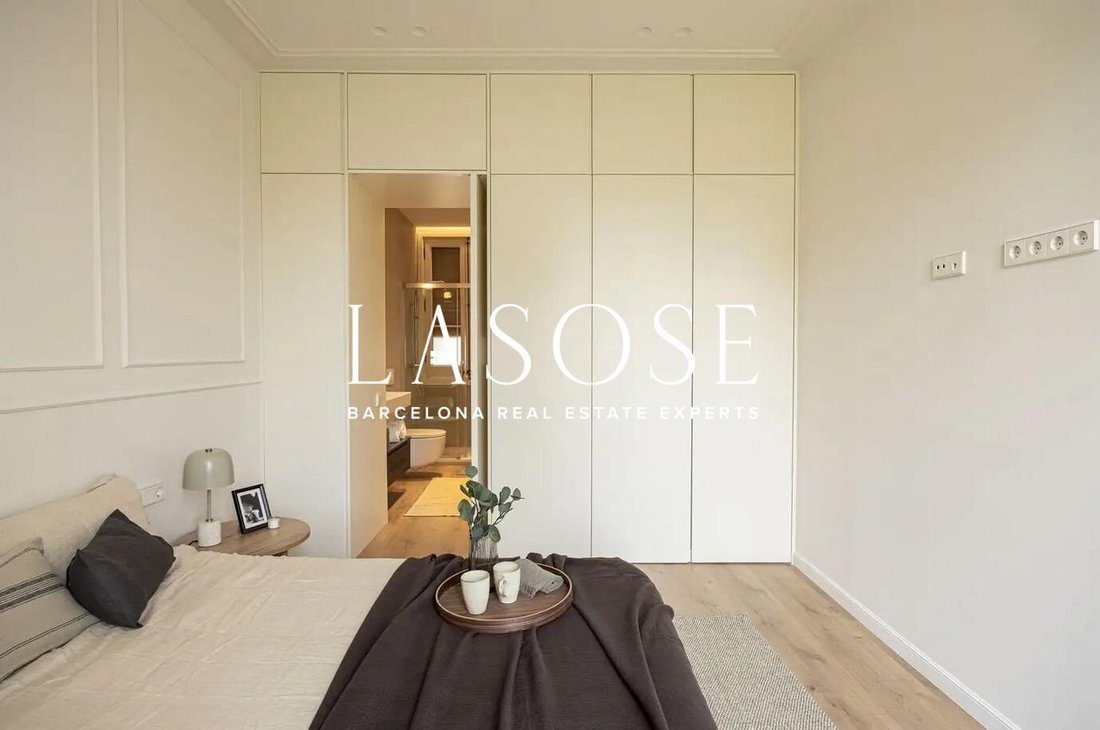 Apartment in Eixample, Barcelona, Spain 3 - 18320128