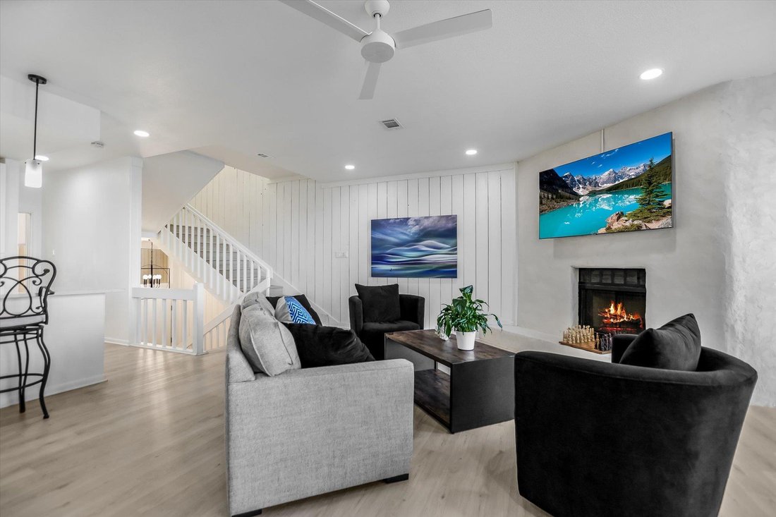 Townhouse in Horseshoe Bay, Texas, United States 3 - 18321664