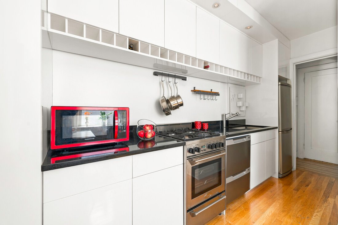 Co Op in New York, New York, United States 5 - 18314192