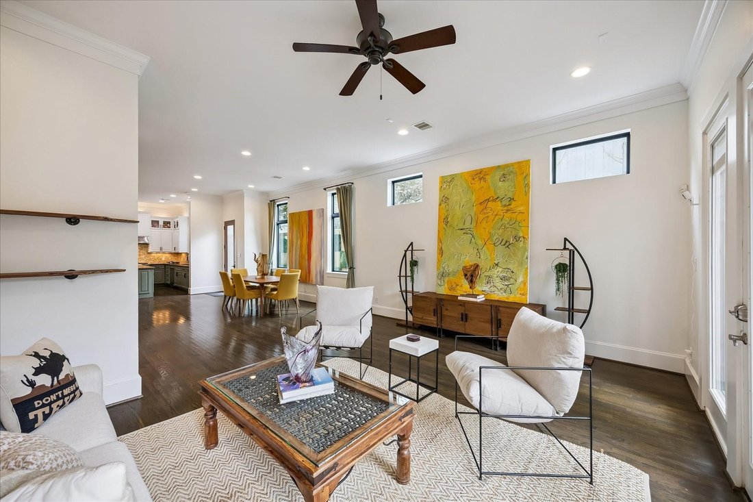 House in Houston, Texas, United States 3 - 18322643