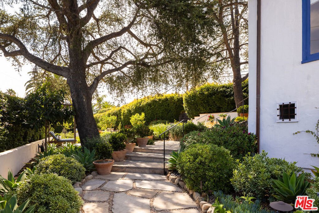 House in Santa Barbara, California, United States 2 - 18321753