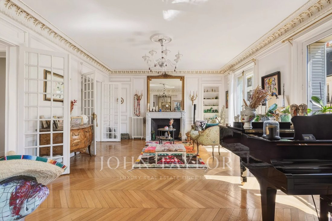 Apartment in Muette Nord, Paris 16e Arrondissement, Paris 3 - 18323176