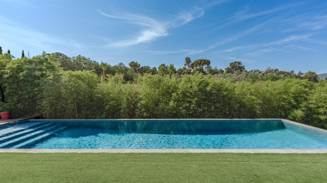 Villa in La Roquette-sur-Siagne, Provence-Alpes-Côte d'Azur, France 4 - 18319958