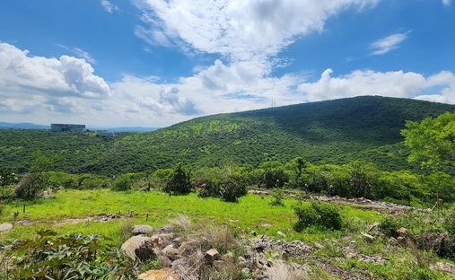 Land in Montaña Monarca, Michoacán, Mexiko 1